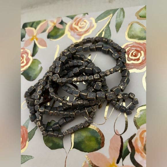 ❄️5/$25 Marlyn Schiff Castile Multi Strand Bracelet (in original box) - Picture 7 of 9